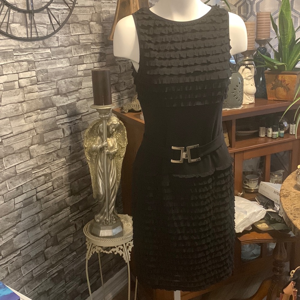 Stunning Joseph Ribkoff designer dress never worn like new 10/10 FLASH SALE ITEM